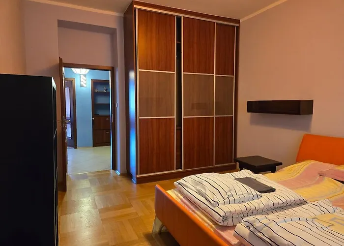 Spacious Two-room In Apartmán